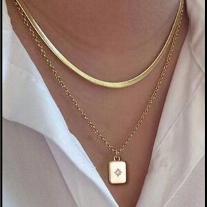 Elegant Gold Necklace Set N853
